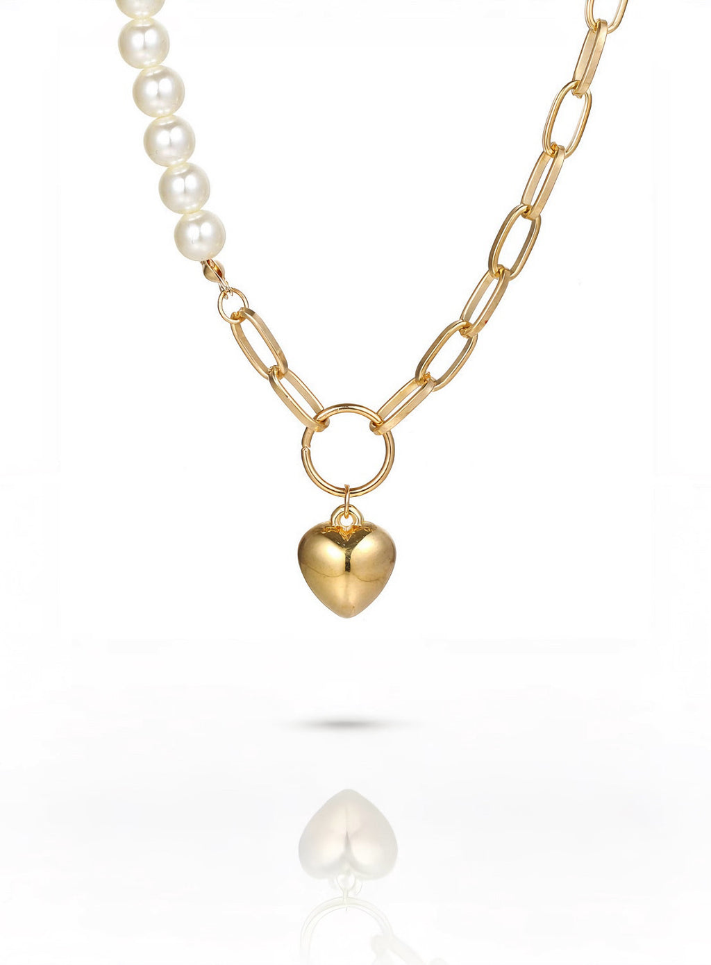 Amoura Pearl Necklace